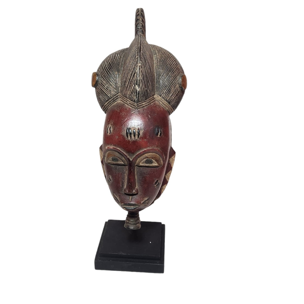 Baule Colored Mask on stand 22