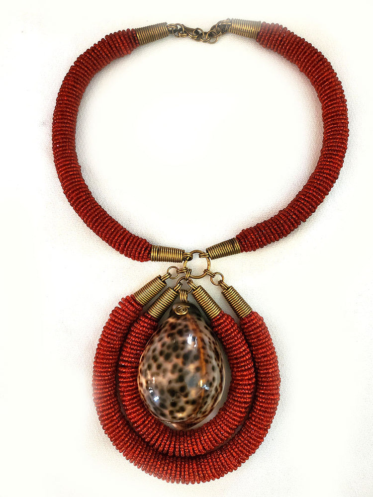 Mtoni Shell Necklace Red